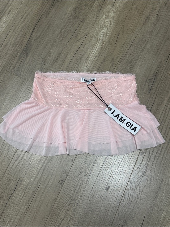 I.AM.GIA Dresses & Skirts - I.AM.GIA pink lace mini micro demi skirt